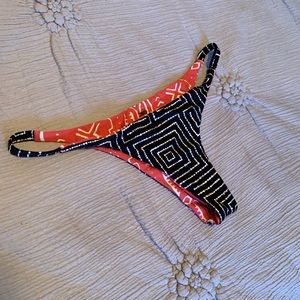 REVERSIBLE ROXY BIKINI BOTTOMS